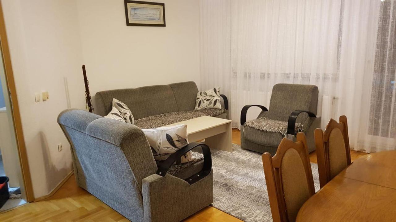 Redon Apartment Priștina Exterior foto
